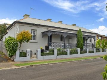 Warrnambool, Woolsthorpe