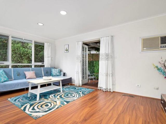 2 Full Ensuites ✧ Extra Large ✧ Renovated