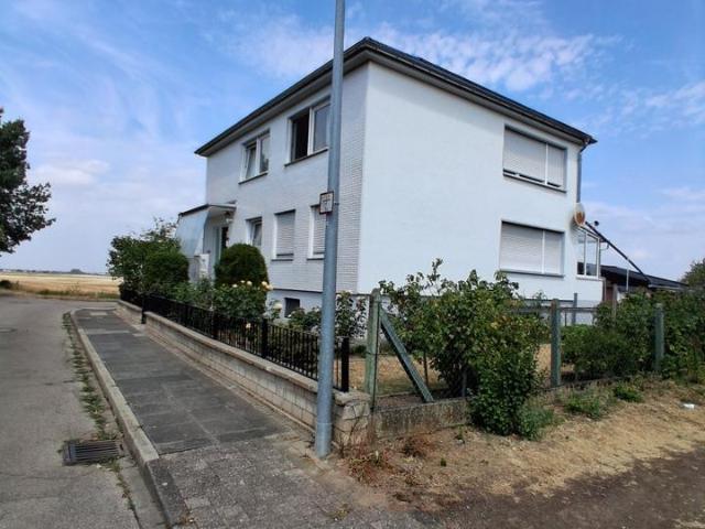 2 falmilien haus eileinstehend zu verkaufen nur privat