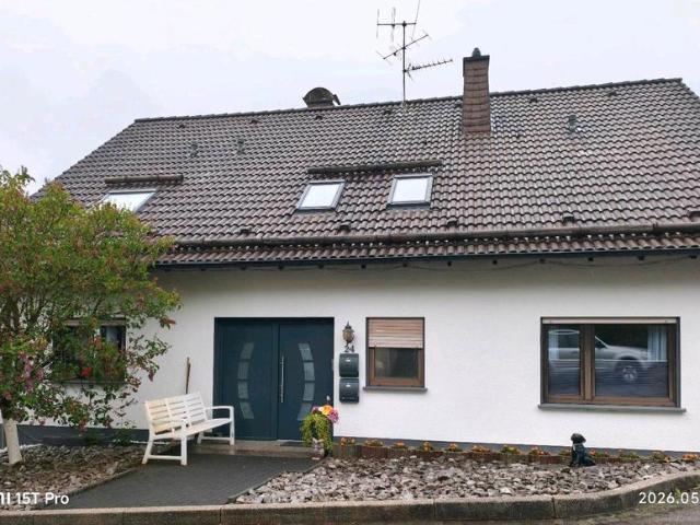 2.Fam.Haus mit Kamin und Garten – ruhige Lage Nähe Stüttinghausen