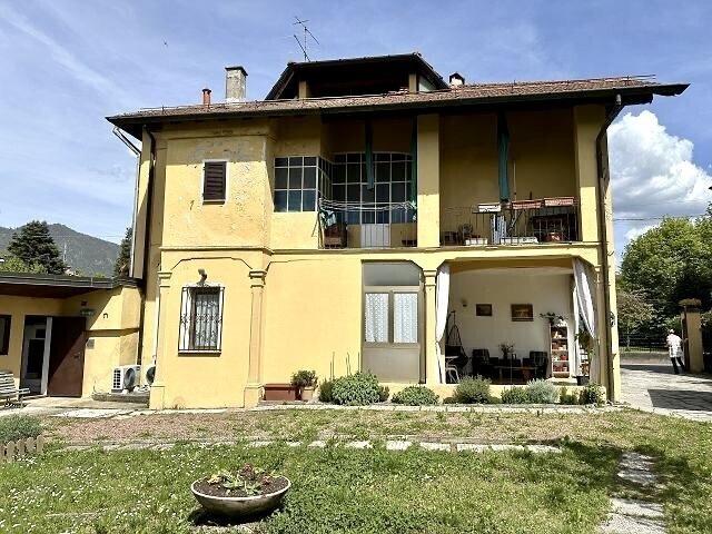 2 Familienhaus an sehr ruhiger, sonniger, zentraler Lage / Zweifamilienhaus mit Garten, sehr ruhig, sonnig