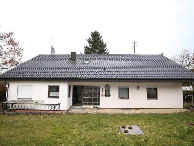 2 Familienhaus Börtlingen BJ1972