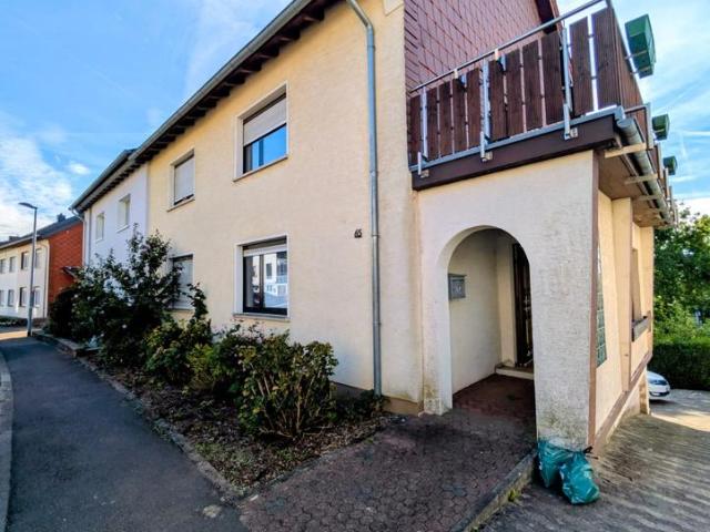 2 Familienhaus gute Lage in Neuweiler von privat zu verkaufen