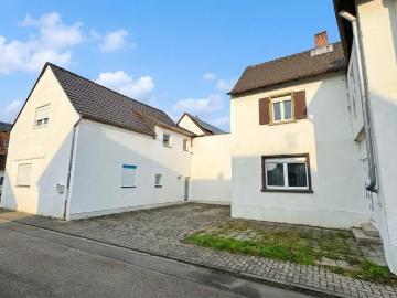 2 Familienhaus in zentraler Lage Mutterstadts