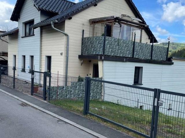 2 Familienhaus in Saalfeld OT Obernitz