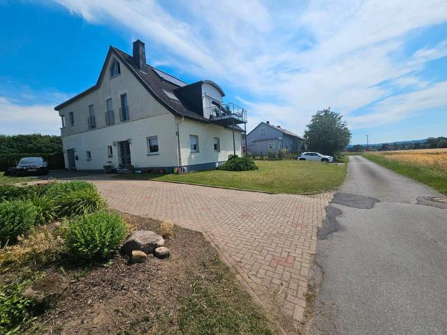 2 Familienhaus Liebhaberobjekt