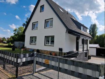 2 Familienhaus mit ausgebautem Dachgescchoss