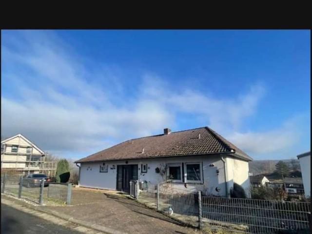 2 Familienhaus mit Blick in den Taunus