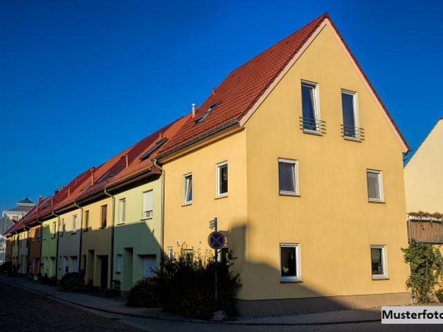 2 Familienhaus mit Garage in familienfreundlicher Wohnlage provisionsfrei