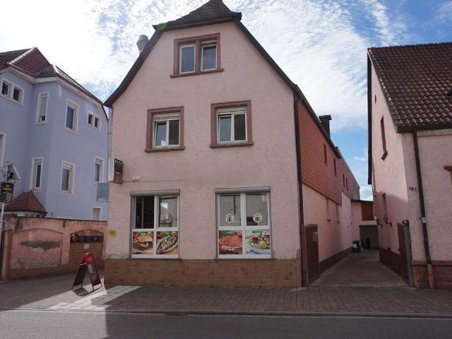 2 Familienhaus mit Laden in Bellheim