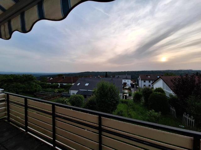 2 Familienhaus mit Panoramablick im Schurwald zu verkaufen