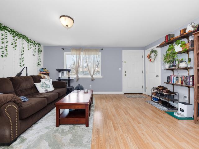 2 Faust Court