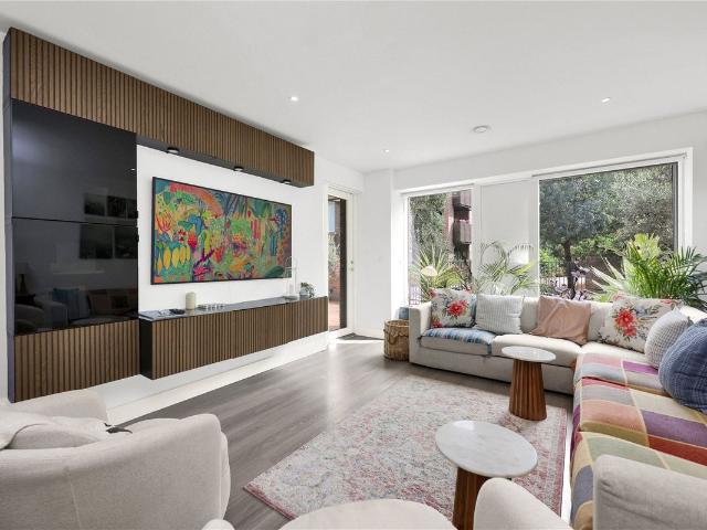 2 Featherstone Street, London EC1Y, 2 bed flat to rent, £4,250 pcm | PrimeLocation