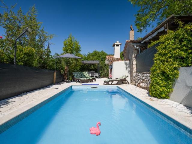 2 Ferienhäuser mit Pool in Istrien nahe LabinRabac