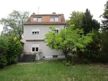 2 FH mit großem Garten und Potential Nürnber Schweinau Haus kaufen