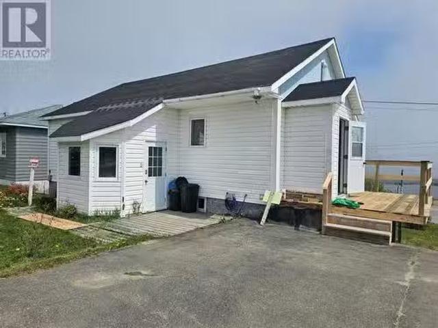 2 First Avenue, Channel Port Aux Basques, NL, A0M 1C0 house.