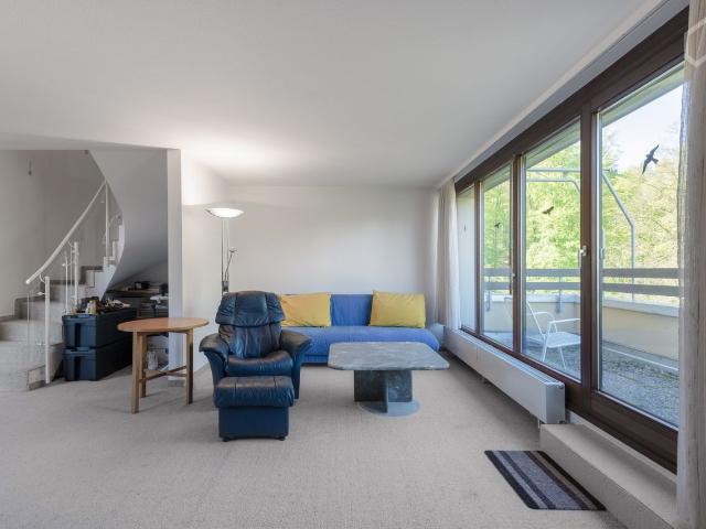 2 floor penthouse in Stuttgart | super quiet, easy access to center, Daimler, military bases | free parking, Stuttgart Amsterdam Apartments for Rent
