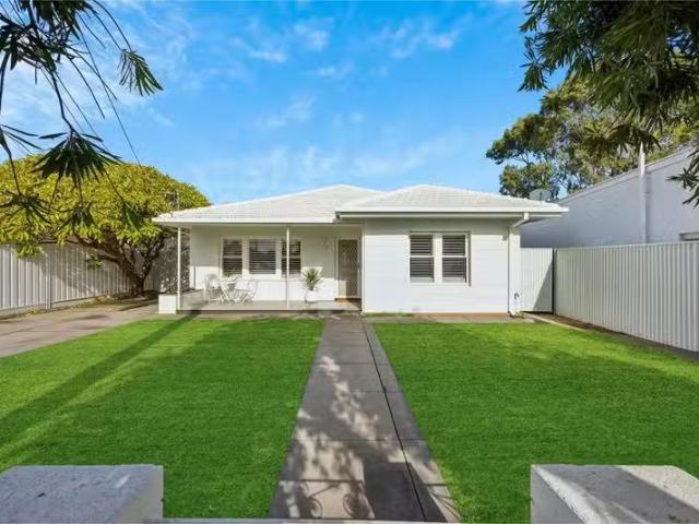 2 Formby Street, HILTON, SA 5033 House for Rent