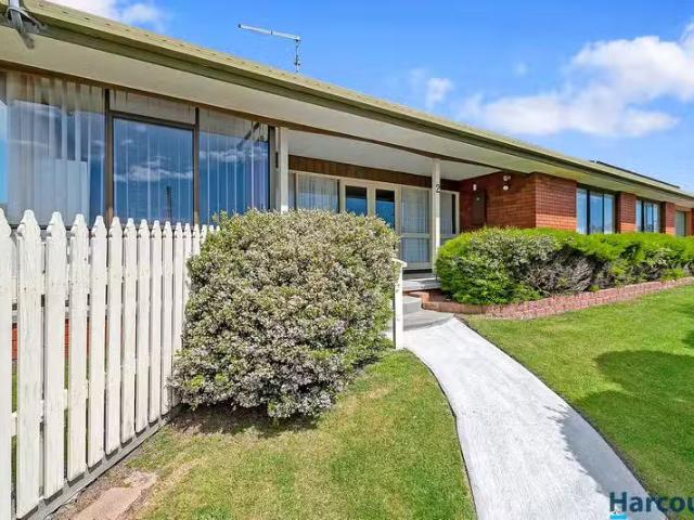2 Freer Street, SHEARWATER, TAS 7307 House for Rent