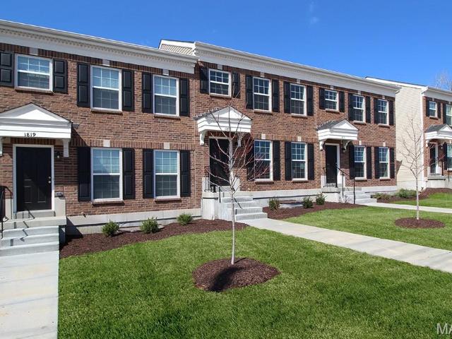2 Georgetown At Harvest Townhom, Wentzville, MO 63385 | MLS #25039