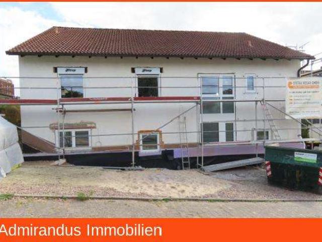 2 Generationenhaus, kernsaniert nach KFW 70, mit Garten, Garage und Stellplätze wartet auf Sie!