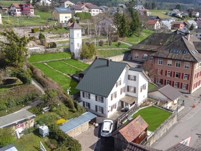 2 Generationenhaus mit Potenzial in Liesberg Dorf