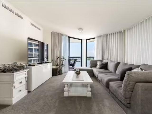 2 Goodwin Street, KANGAROO POINT Apartment for rent Listed by.