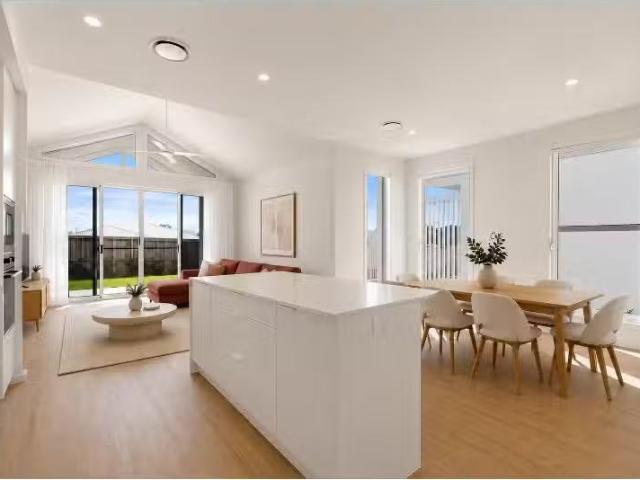 2 Gower Street, TERRANORA House for rent Listed by Leasing Sp.