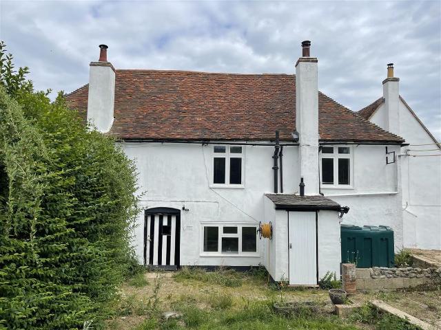 2 Grays Farmhouse, Marshside, Canterbury, Kent CT3, 3 bed semi detached house to rent, £1,725 pcm | PrimeLocation