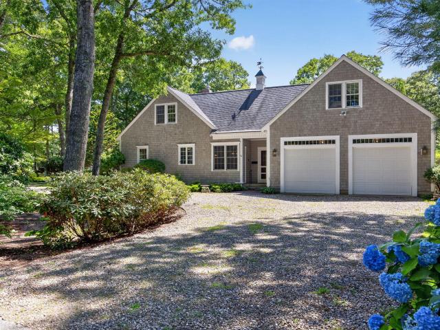 2 Huckleberry Drive