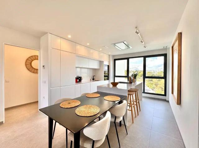 2 habitaciones, 2 baños, Apartamento en Las Colinas Golf 88m² La Colina
