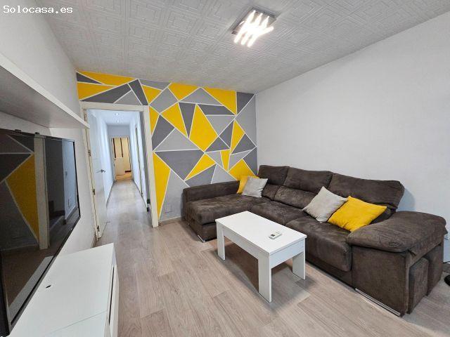 2 HABITACIONES DISPONIBLES EN ALQUILER PARA ESTUDIANTES. ALMERIA CAPITAL ZONA CENTRO AVDA. PABLO I