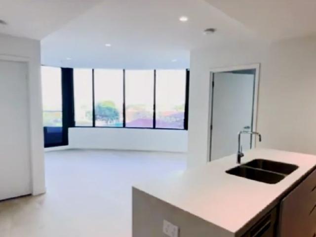 2 Hallenstein Street, Melbourne