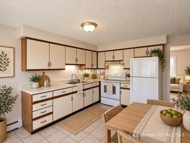 2 Hartley St. Apt 2 beds, 1 full and 1 half bath