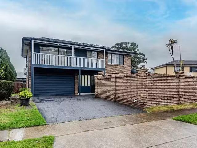 2 Hawkins Avenue, Luddenham, NSW 2745