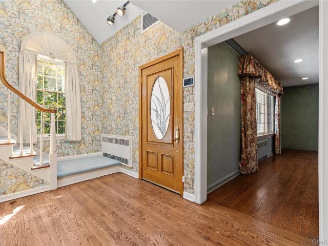 2 Hickory Hill