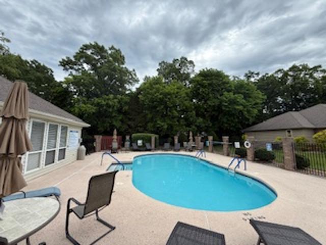 2 Highland Parkway