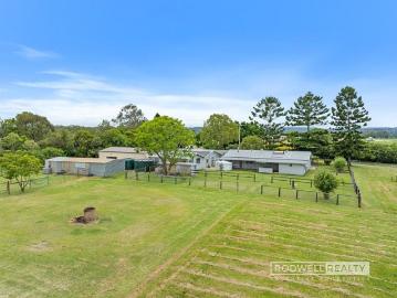 2 Homes, 10 acres plus Sheds & Paddocks