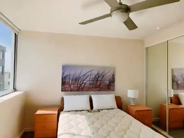 2 Honeysuckle Drive, Newcastle