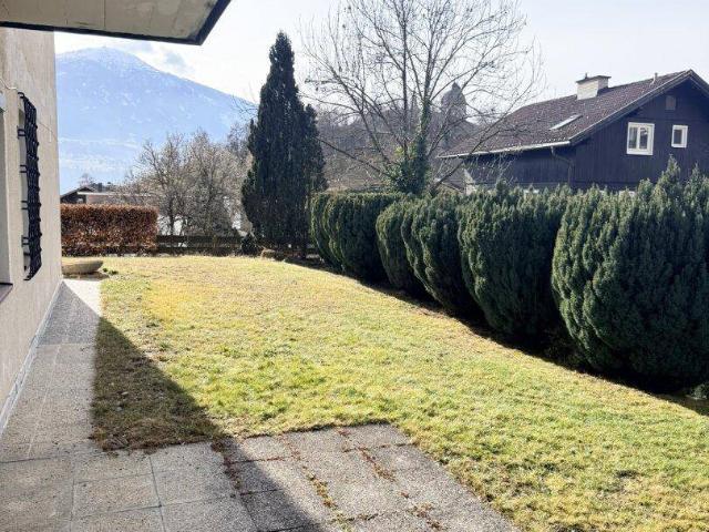 2 in 1: Sie haben die Wahl: Großzügige Wohnung mit 290m² Gartenparadies ab sofort zu kaufen