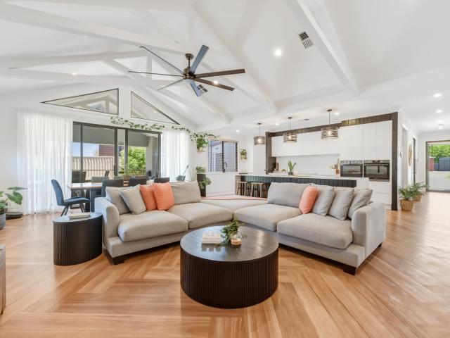 2 Juniper CourtMildura VIC 3500, Australia