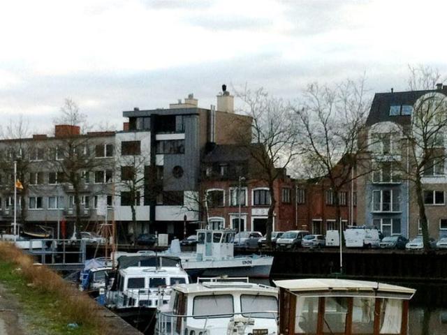 2 kamer appartement met zicht op het keerdok in Mechelen