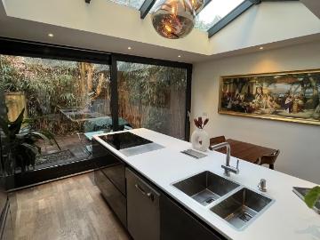 2 kamer appartement 67m2 met zonnige tuin