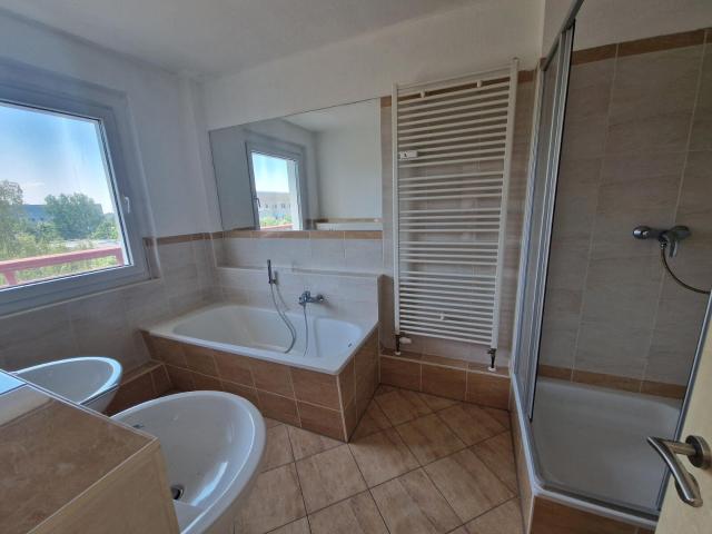 2 KM geschenkt*3 Zimmer Wohnung / Balkon / 3.OG / Bad mit Wanne / ab 01.09.2026