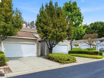 2 Knoll Ct, Hercules, CA 94547 | MLS #41131