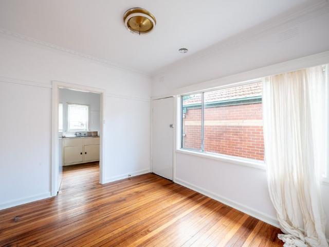 2 Lyttle Avenue, Essendon VIC 3040