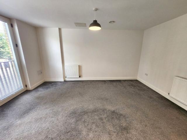 2 Laurel Lane, Halesowen, B63 3DG