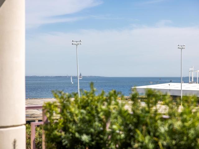 2 Laurens Street Unit 4d
