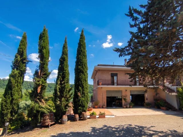 2 Letti Fattoria Toscana In Vendita A9756taa 700m² Certaldo