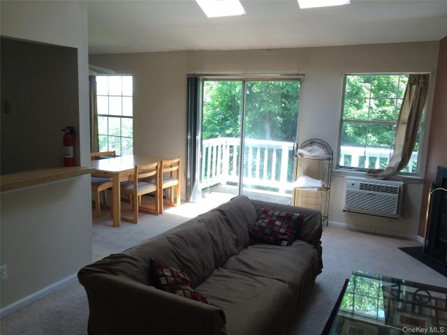 2 Lexington Hill 12